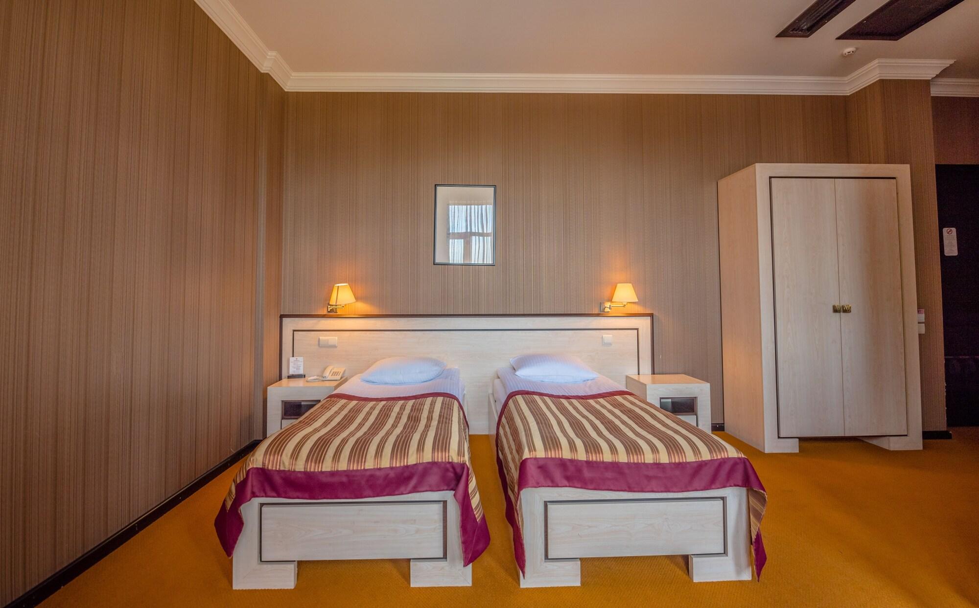 Hotel Rikhe Monika Tbilissi Extérieur photo