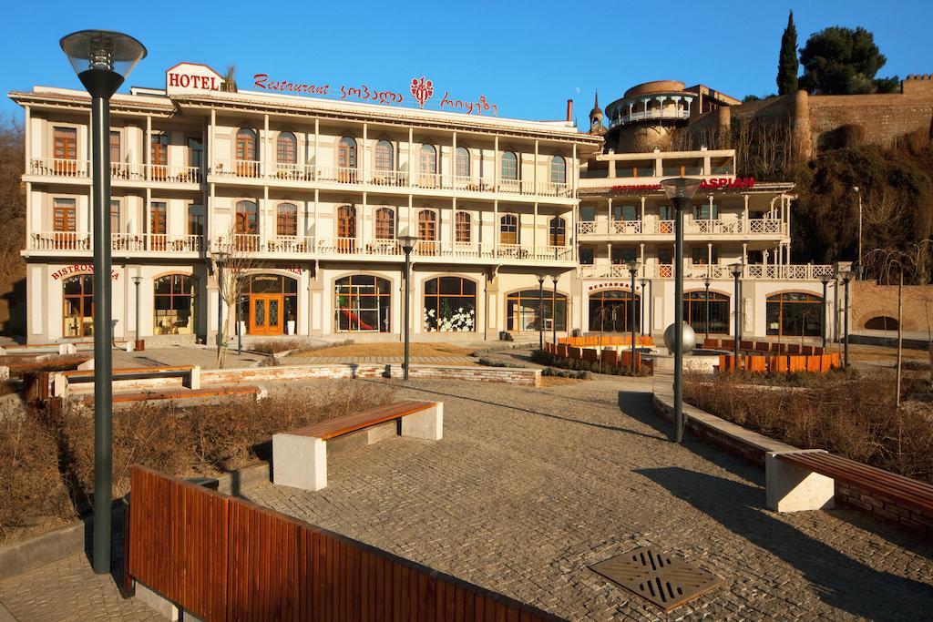 Hotel Rikhe Monika Tbilissi Extérieur photo