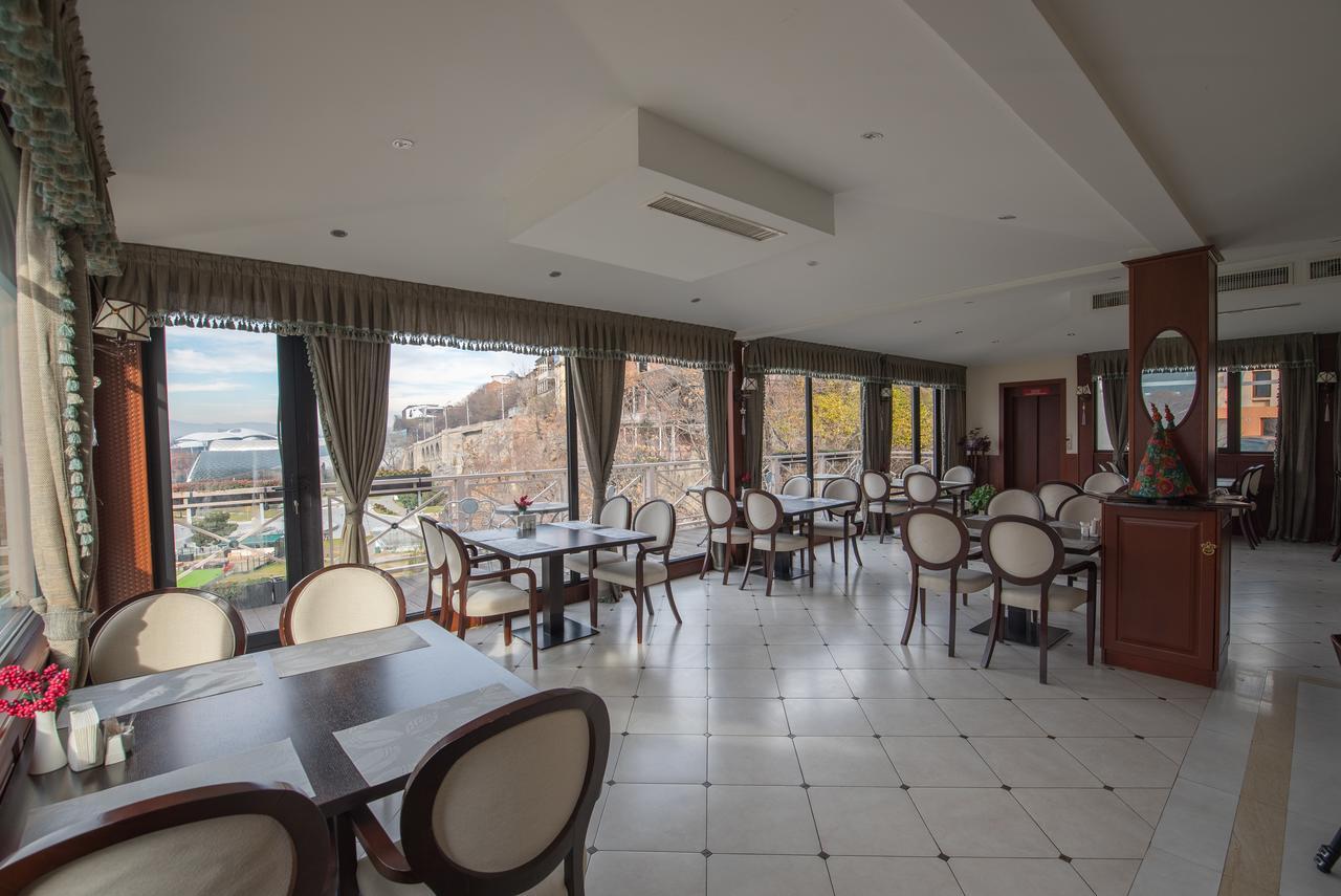 Hotel Rikhe Monika Tbilissi Extérieur photo