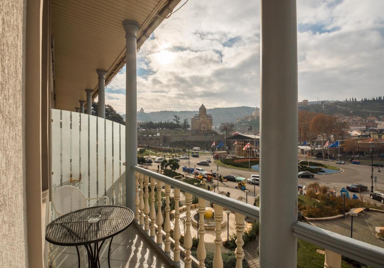 Hotel Rikhe Monika Tbilissi Extérieur photo